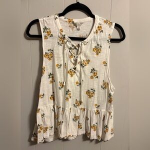 Lucky Brand White Top with Yellow Floral Design tee shirt material whimsical